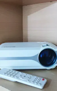 ویدئو پروژکتور خانگی