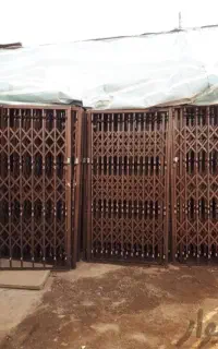 درب حفاظ  اکاردیونی*۵و۳گل/رنگ استاتیک/دپو ۱۵۰۰عدد