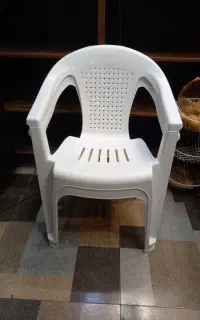 دو عدد صندلی