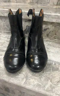 نیم بوت سوارکاری دسته دوم جنس اشکان