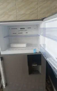 یخچال اسنوا فریزر بالا