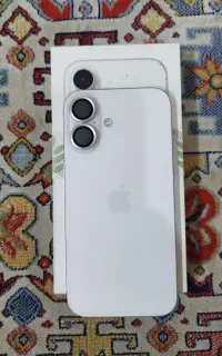 آیفون 16 نرمال