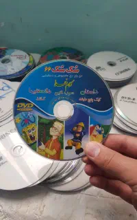 با اینا دیگه کلاغ جرعت نمی‌کنه بیاد سمت باغ