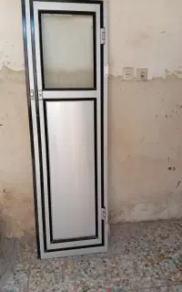 درب دستشویی آلومینیومی