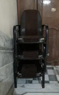 سه عدد صندلی در حد نو