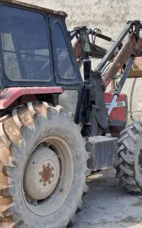 تراکتور ۶۴ بابیل و اتاق و پلاک وسند اماده