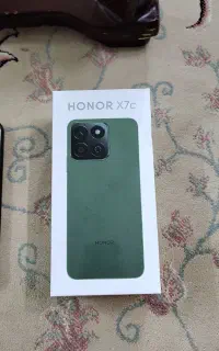 آنر x7c
