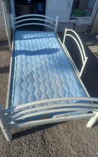 تختخواب‌فلزی‌تکنفره