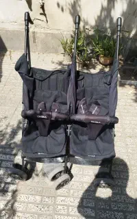 کالسکه دوقلو تمیز