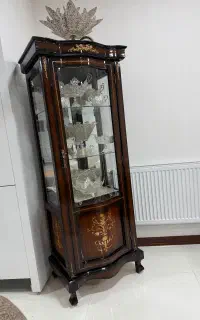 ویترین معرق کاری