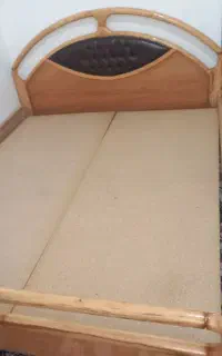 تختخواب دونفره چوبی با تشک نو و زیر تختی