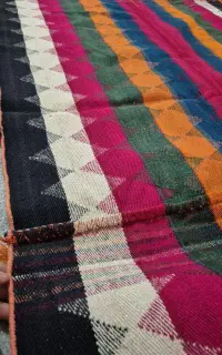 جاجیم دست بافت قدیمی