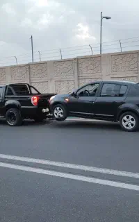 یدکش .خودرو بر. نیسان جرثقیل چرخگیر امداد.یدک کش