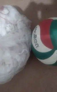توپ والیبال
