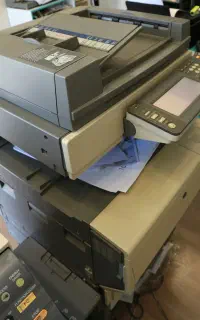 فروش یک دستگاه  کپی رنگی کونیکا C450