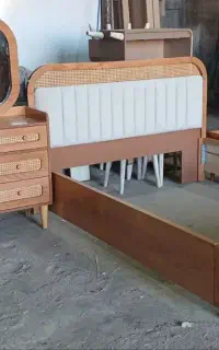تخت مارا،با دوام،ام دی اف،کارخانه هلن،کوچه پمپ گاز