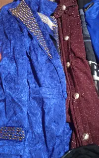 به علت تغییر شغل تعدادی لباس فقط دونه 160
