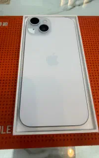 iPhone 15normal