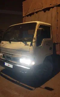 کامیونت هیوندا مدل ۱۳۸۲