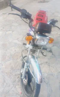 موتور ۲۰۰ مدل پرواز