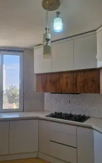 لوستر آشپزخانه تمیز و سالم