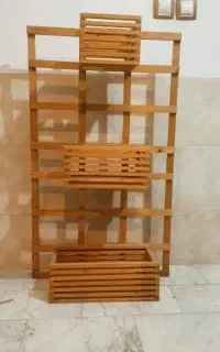استند چوبی گل