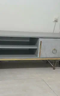میز تلوزیون