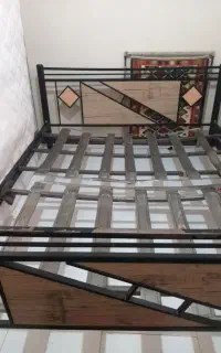 تخت و تشک