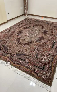 ۲ عدد فرش ۹ متری