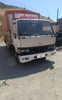 هیوندای باری با قرارداد کاری