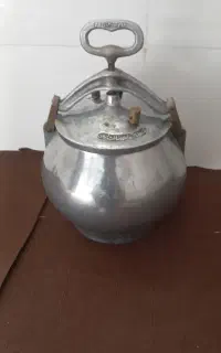 زودپز قدیمی
