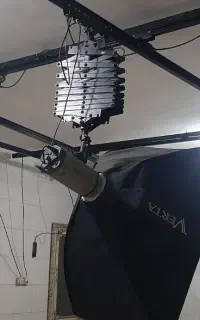 پانتوگراف و بازویی ، بریل برقی ،فلش چتر  ، فون