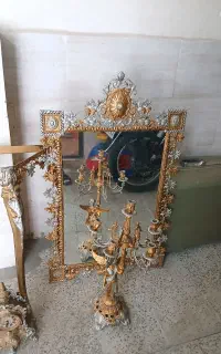 اینه وشعمدان .ساعت.