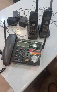 تلفن پاناسونیک اصل ژاپن tg2970b مدل ۳گوشی