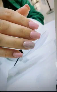 کاشت ناخن