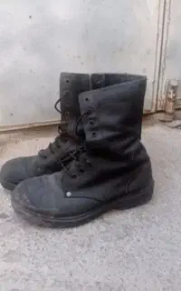 کفش پوتین سربازی سایز ۴۱ با پول یه بستی