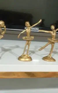 مجسمه برنز