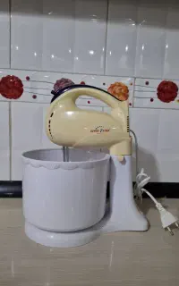 همزن برقی