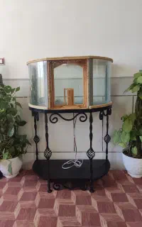 اکواریوم شیشه خم