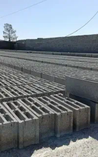 تولید انواع بلوک سبک پوکه ای وسنگین سیمانی