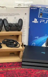 ps4 pro 2دسته کپی خور درحد اکبند