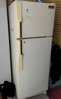 یخچال و فریزر supra