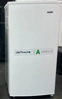 یخچال ۹فوت ایستکول درحدنو