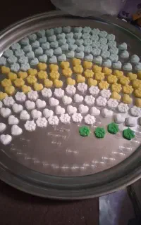 فروش قند و نبات طعم دار