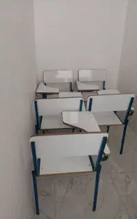 تک‌صندلی دانش‌آموزی