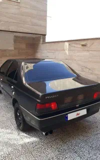 پژو ۴۰۵ درحد خشک ۱۸۰ تا کار فروش و معاوضه