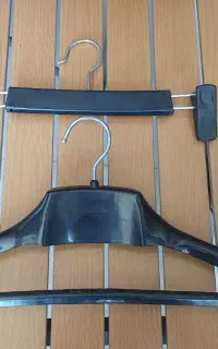 چوب لباسی و آویز شلوار