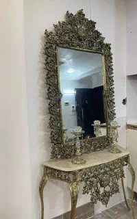 آیینه کنسول در حد نو به همراه ساعت