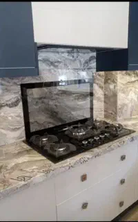 شیشه محافظ پشت اجاق گاز