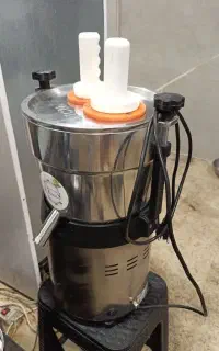 آبمیوه گیری صنعتی icn